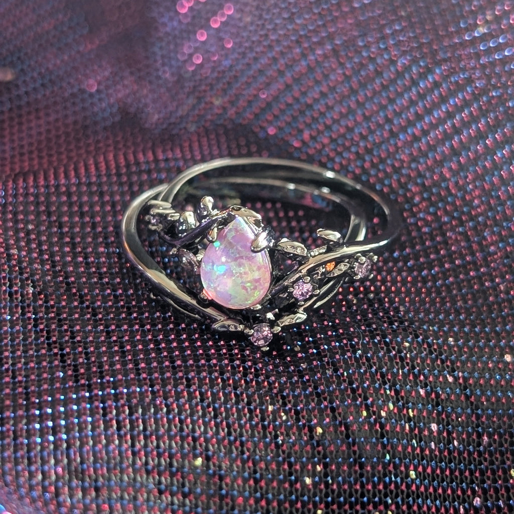 Vine Leaf Opal Water Drop Ring (2 pieces)