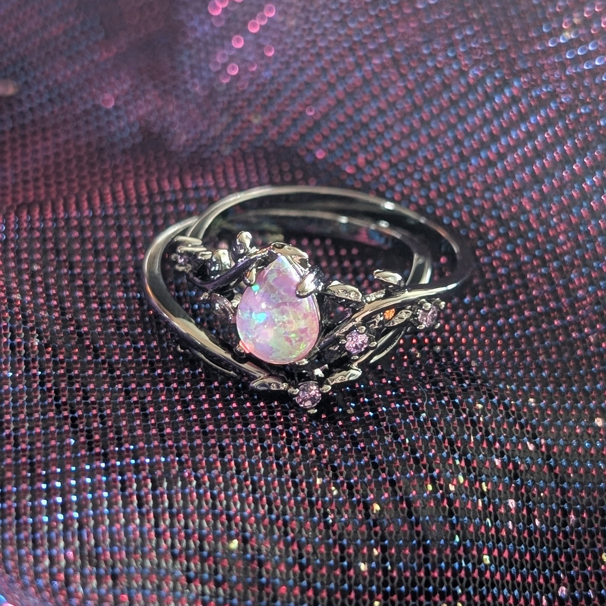 Vine Leaf Opal Water Drop Ring (2 pieces)
