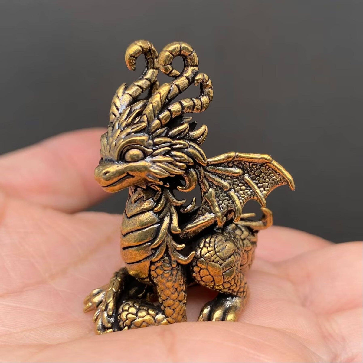 Magic Dragon Crafts Figurine